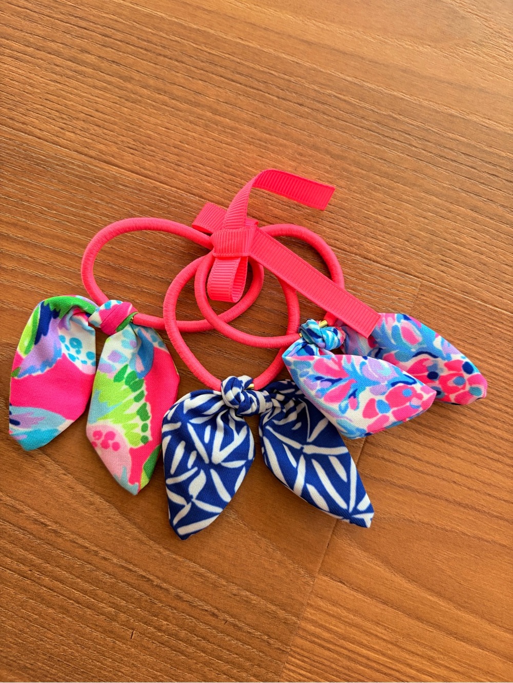 Lilly Pulitzer GWP Elastic Hair Ties with Floral & Nautical Bows Zanzibar Blue